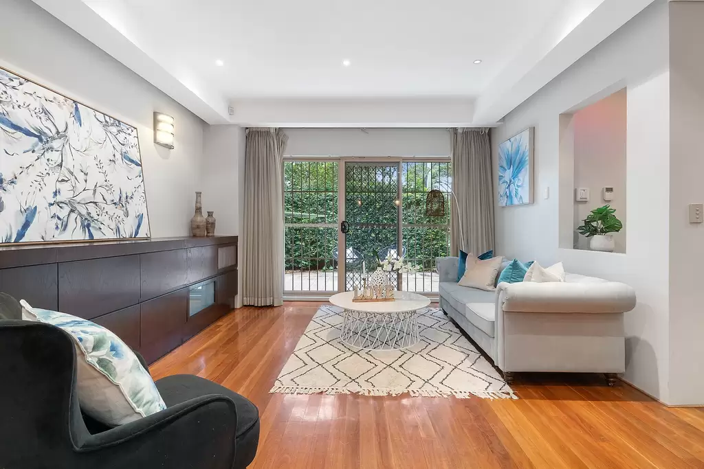 2/74-80 Beresford Road, Strathfield, Strathfield - Thumbnail 2