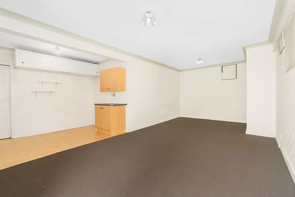 70 St Andrews Boulevard, Casula, Casula - Thumbnail 5