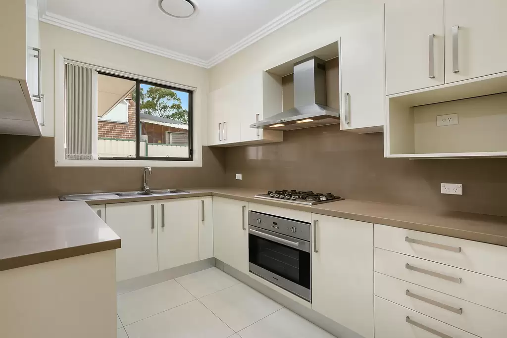 4/117 Brunker Road, Yagoona, Yagoona - Thumbnail 3