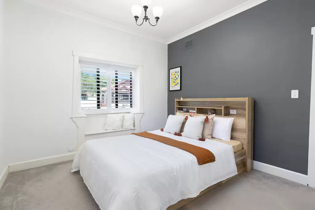 4 Earle Avenue, Ashfield, Ashfield - Thumbnail 5