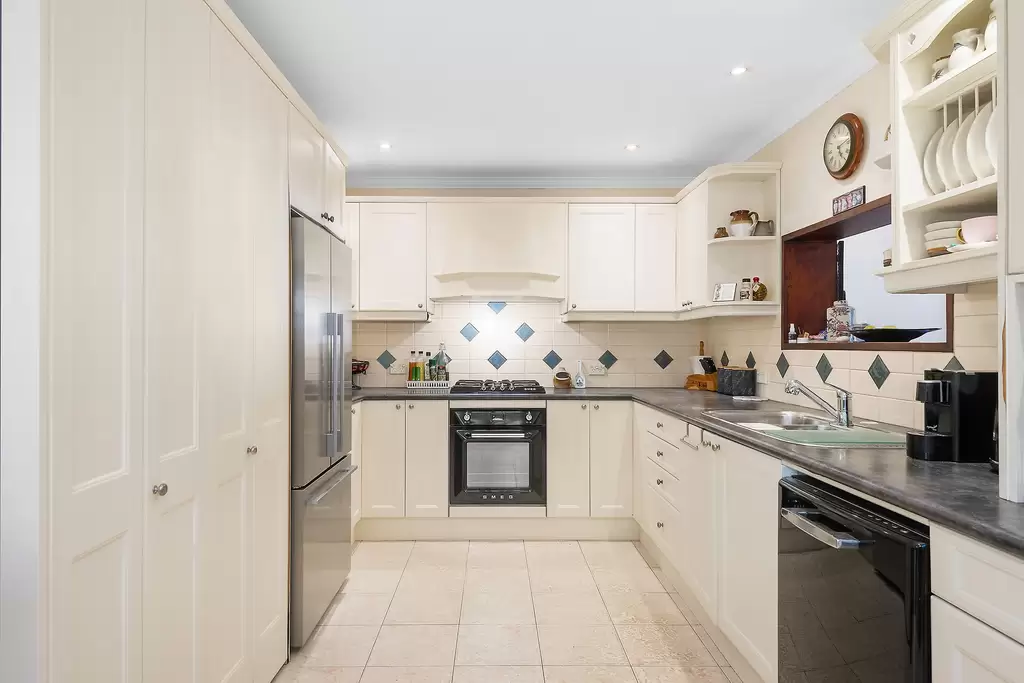 17 Brand Street, Croydon, Croydon - Thumbnail 5