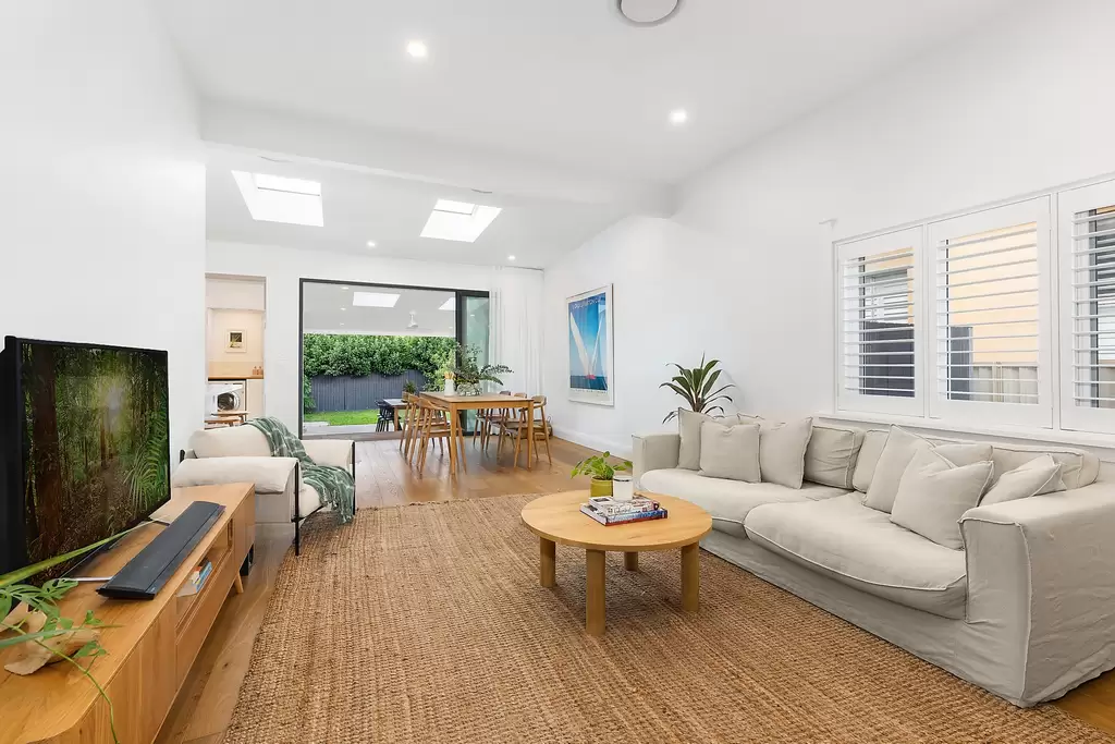 8A Hardy Street, Ashfield, Ashfield - Image 1