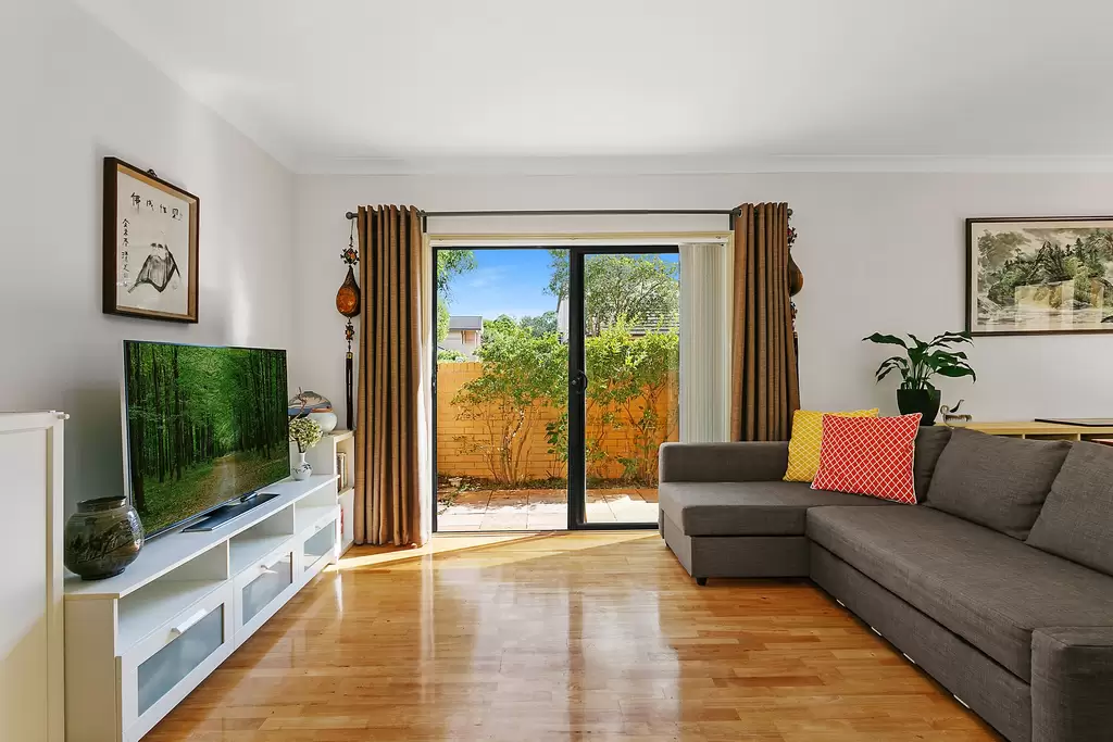 9 Newton Close, Liberty Grove, Liberty Grove - Thumbnail 3