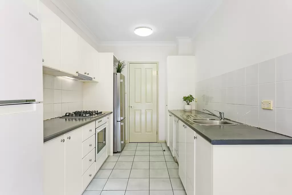 9 Newton Close, Liberty Grove, Liberty Grove - Thumbnail 5