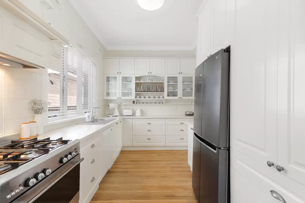 46 Leopold Street, Ashbury, Ashbury - Thumbnail 5