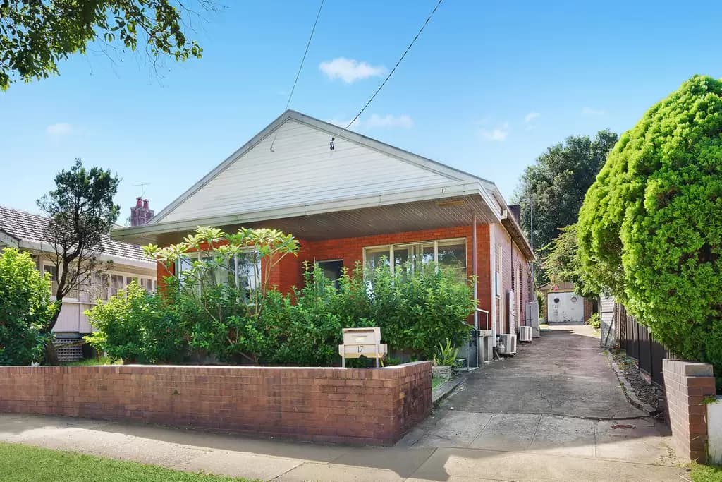 17 Manson Road, Strathfield, Strathfield - Thumbnail 3