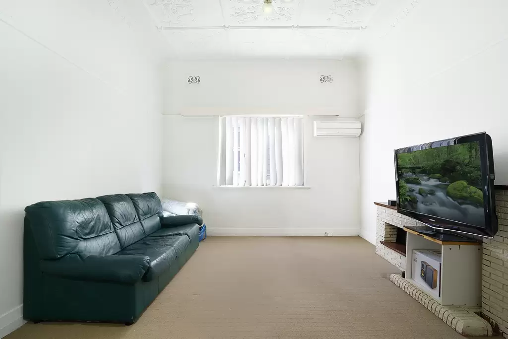 17 Manson Road, Strathfield, Strathfield - Thumbnail 4