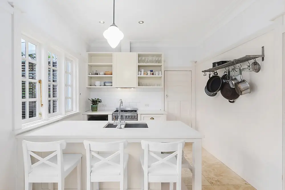 10 Manning Avenue, Strathfield South, Strathfield South - Thumbnail 2