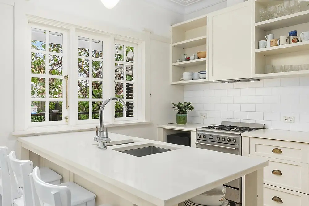 10 Manning Avenue, Strathfield South, Strathfield South - Thumbnail 3