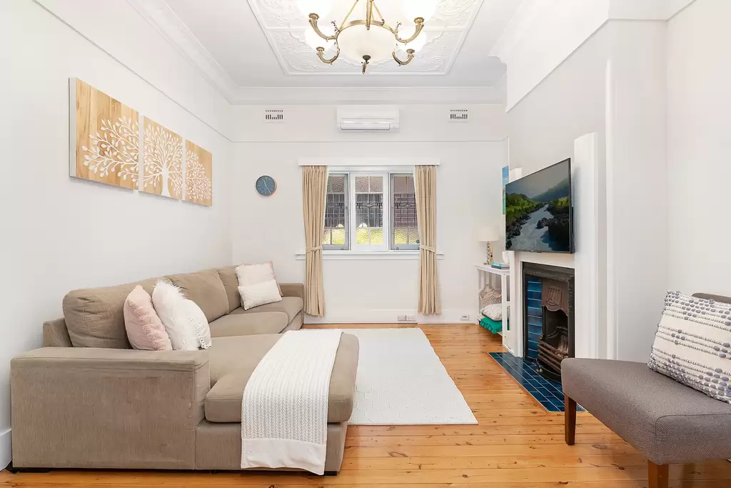 53 Henry Street, Ashfield, Ashfield - Thumbnail 2
