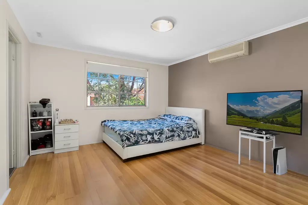 23/8-10 Watergum Way, Greenacre, Greenacre - Thumbnail 6