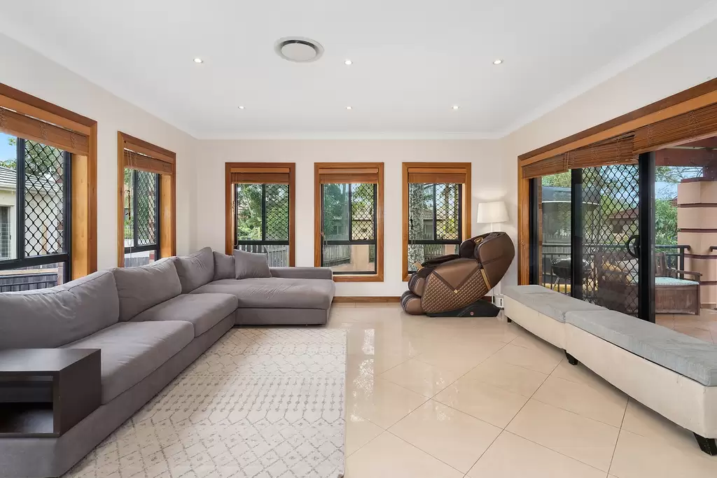 9/114-116 Rawson Road, Greenacre, Greenacre - Thumbnail 2