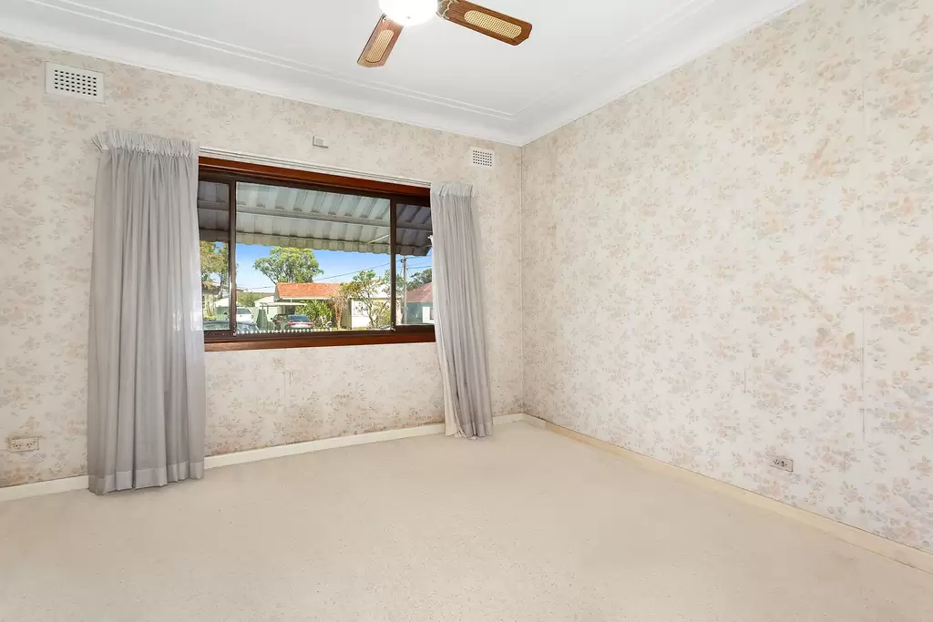 13 Wilkins Street, Yagoona, Yagoona - Thumbnail 4