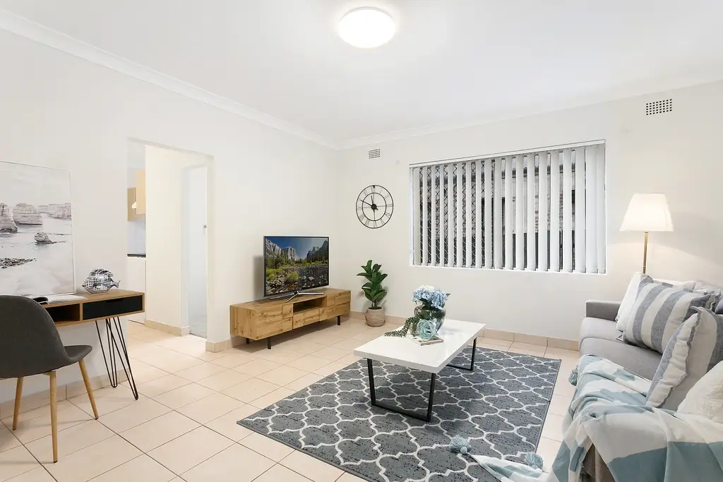2/25 Prospect Road, Summer Hill, Summer Hill - Image 1