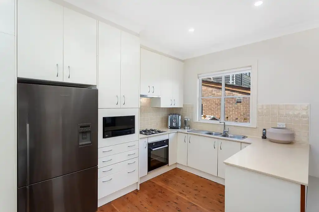15 Heydon Street, Enfield, Enfield - Thumbnail 3