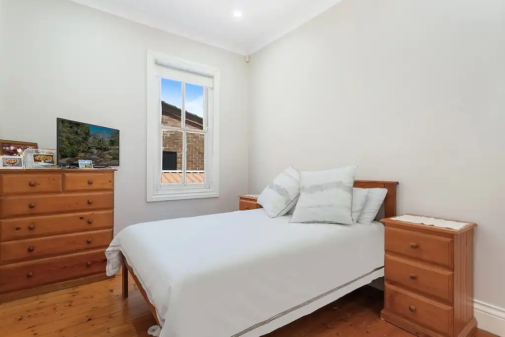 15 Heydon Street, Enfield, Enfield - Thumbnail 5
