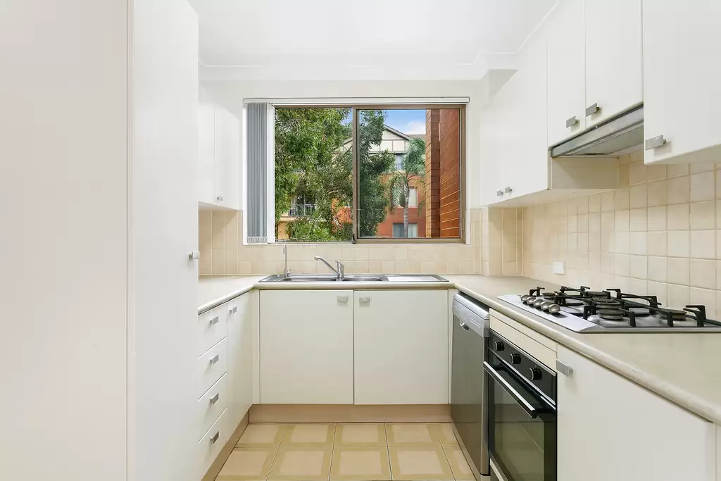 2h/19-21 George Street, North Strathfield, North Strathfield - Thumbnail 3