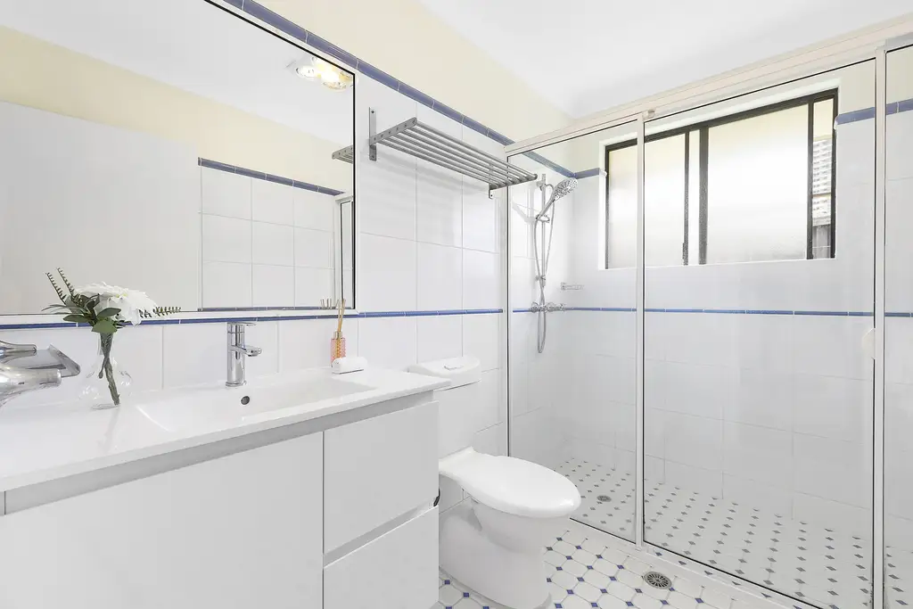 2/4-8 Llewellyn Street, Rhodes, Rhodes - Thumbnail 5