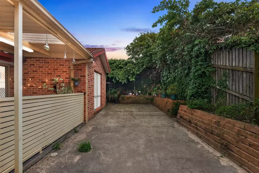 13 Ron Scott Circuit, Greenacre, Greenacre - Thumbnail 6