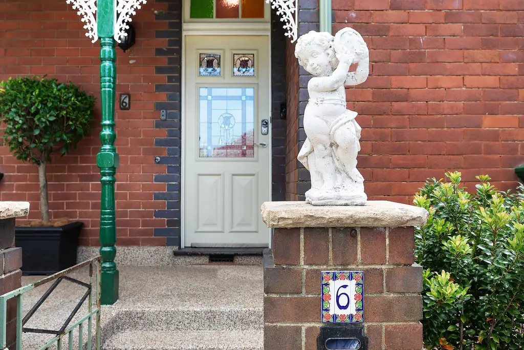 6 Thorby Avenue, Leichhardt, Leichhardt - Thumbnail 2