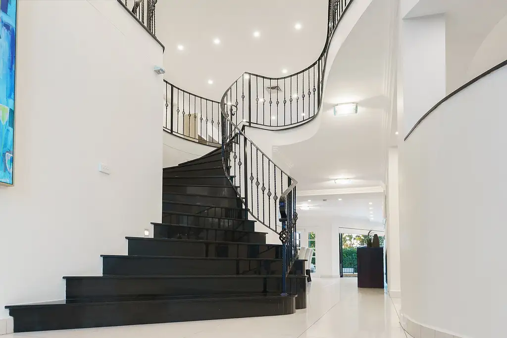 37 Shortland Avenue, Strathfield, Strathfield - Thumbnail 2