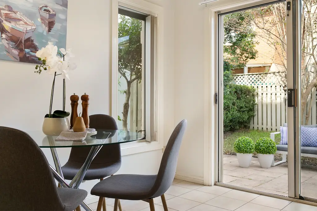 18 Settlers Boulevard, Liberty Grove, Liberty Grove - Thumbnail 5