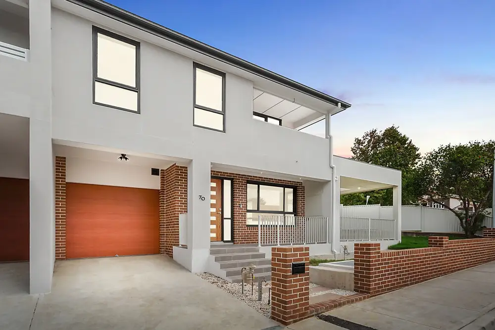 70 Seaview Street, Ashfield, Ashfield - Thumbnail 2