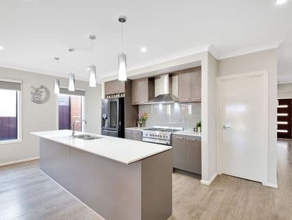 85 Holyoake Parade, Manor Lakes, VIC, 3024, Manor Lakes - Thumbnail 8