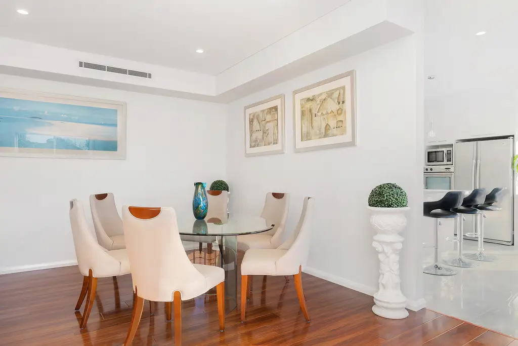13 Shaftesbury Road, Burwood, Burwood - Thumbnail 5