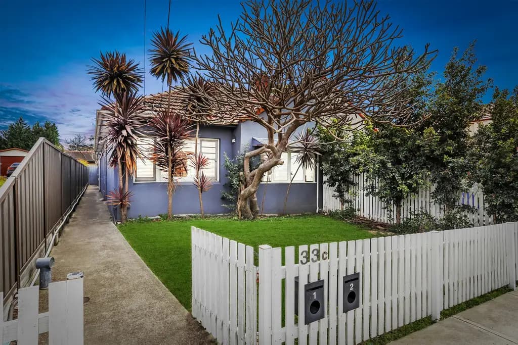 1/33B-33C Angelo Street, Burwood, Burwood - Thumbnail 2