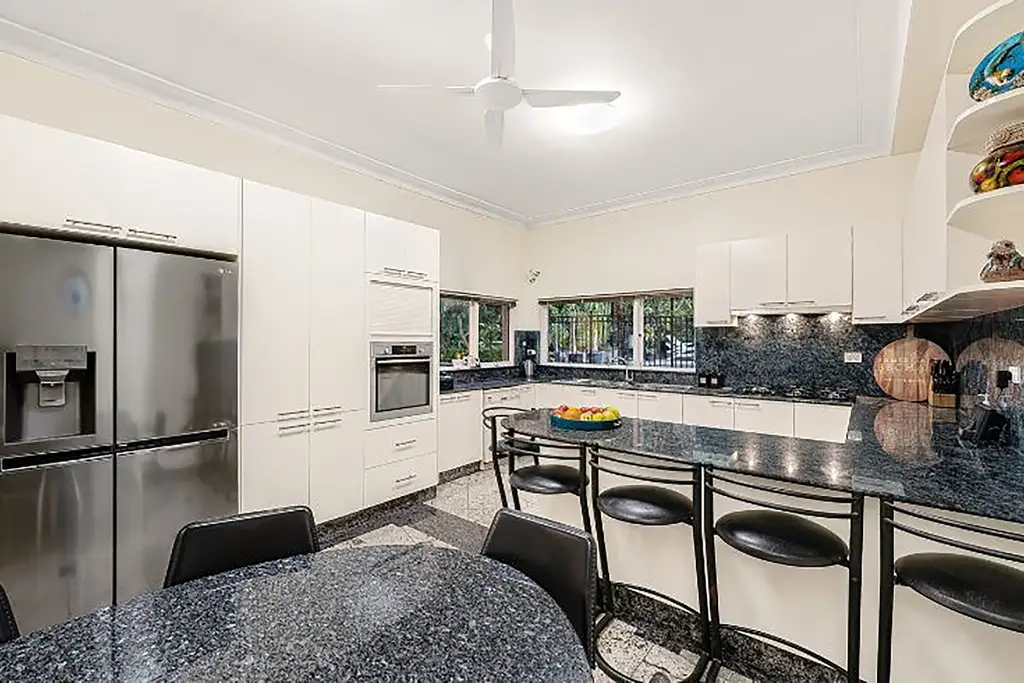 8 Newton Road, Strathfield, Strathfield - Thumbnail 6