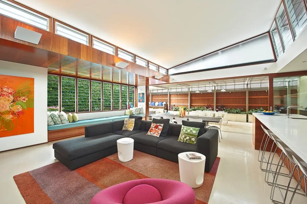 75 York Road, Queens Park, Queens Park - Thumbnail 2