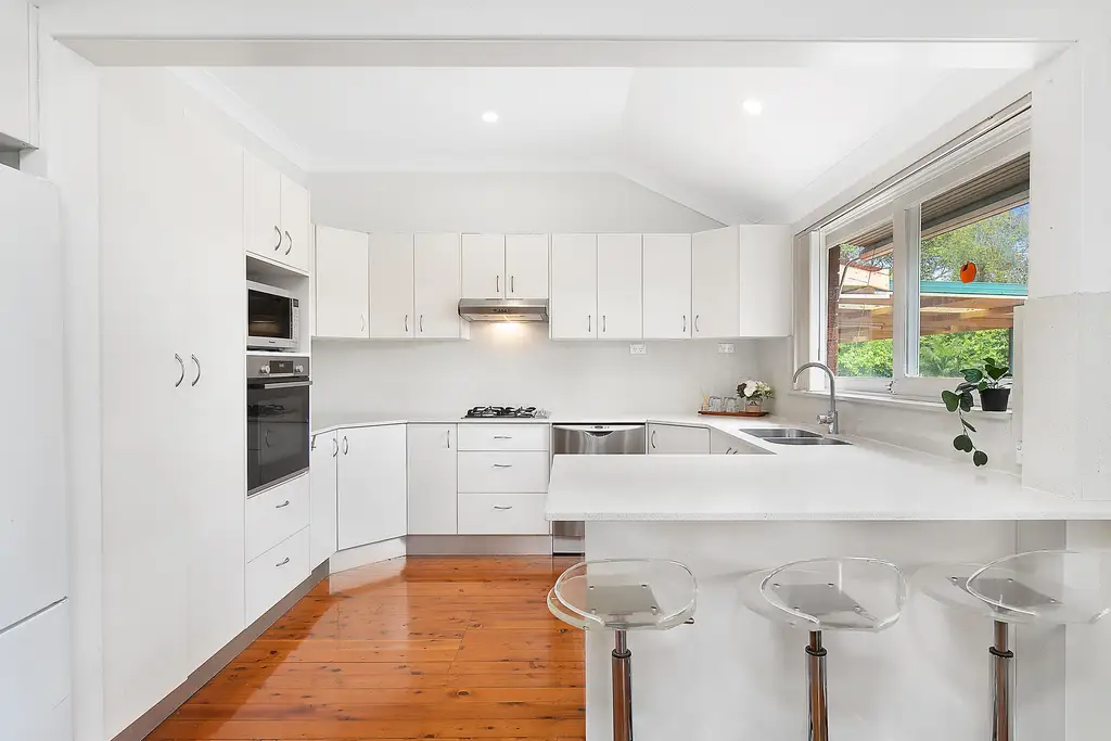 17  Bareena Street, Strathfield, Strathfield - Thumbnail 2