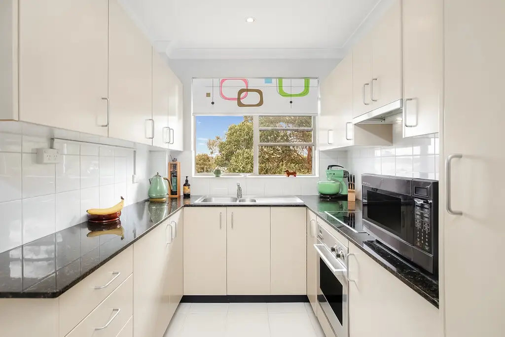 8/6-8 Gower Street, Summer Hill, Summer Hill - Thumbnail 2