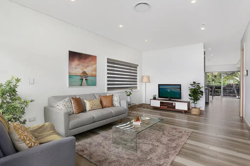 6 Grace Avenue, Condell Park, Condell Park - Thumbnail 3
