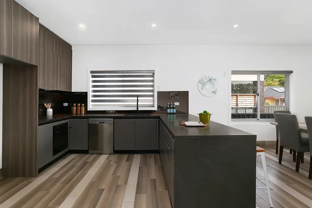 6 Grace Avenue, Condell Park, Condell Park - Thumbnail 4
