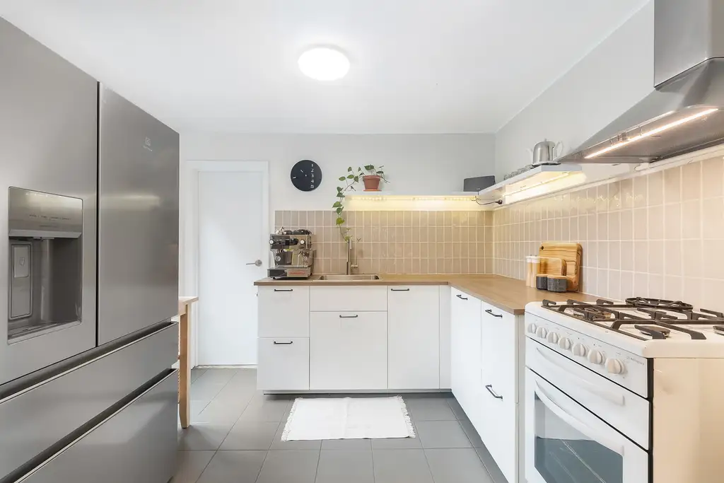 189 Elizabeth Street, Croydon, Croydon - Thumbnail 4