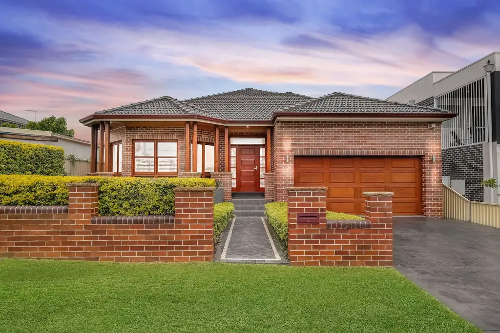 21 Glover Street, Greenacre, Greenacre - Image 1