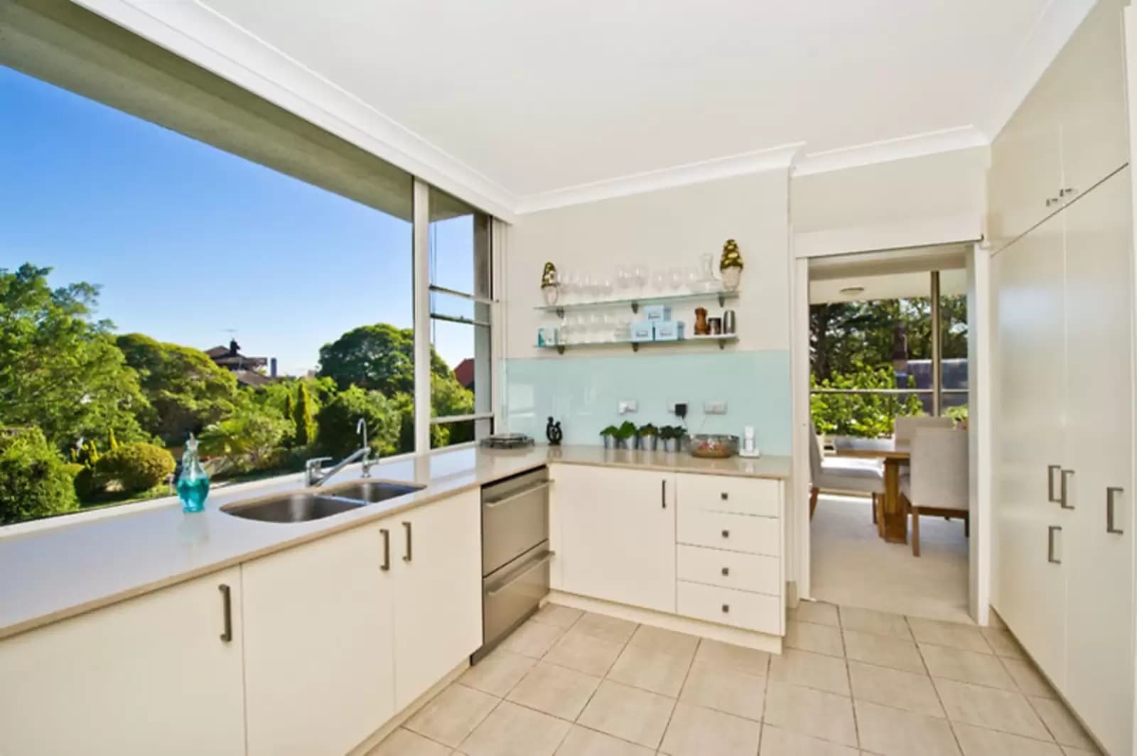 Darling Point, Darling Point - Thumbnail 4
