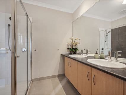 22 Joseph Banks Drive, Pakenham, VIC, 3810, Pakenham - Thumbnail 8