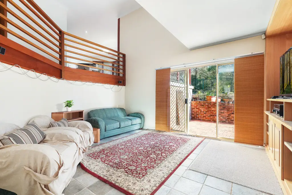 64 Lucinda Avenue, Bass Hill, Bass Hill - Thumbnail 4