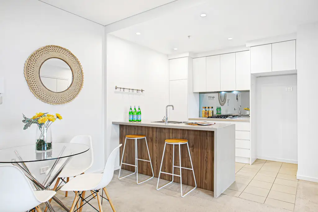 813/5 Powell Street, Homebush, Homebush - Image 1