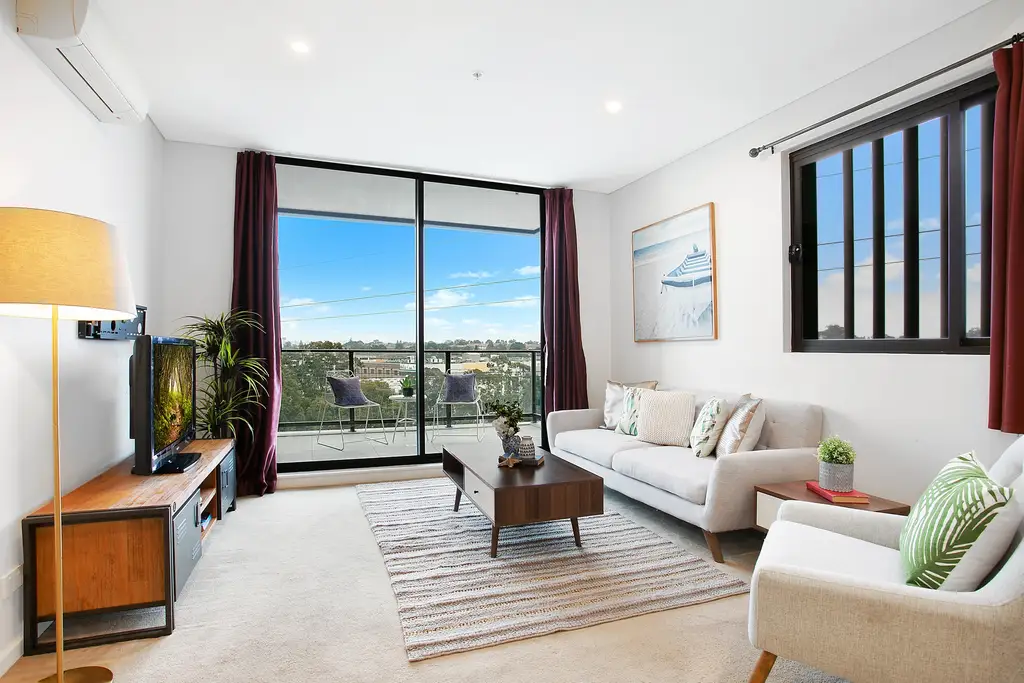 813/5 Powell Street, Homebush, Homebush - Thumbnail 2