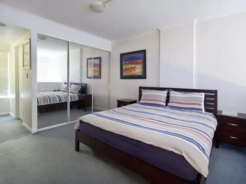 805/1 Poplar Street, Surry Hills, Surry Hills - Thumbnail 4