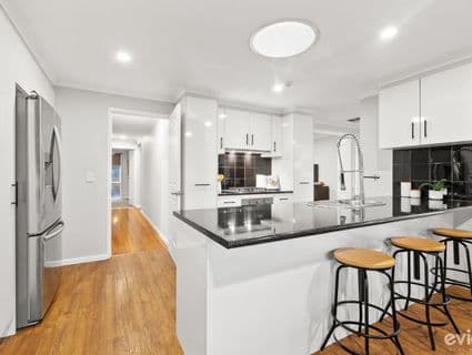 73 Dunsterville Crescent, Frankston, VIC, 3199, Frankston - Thumbnail 7