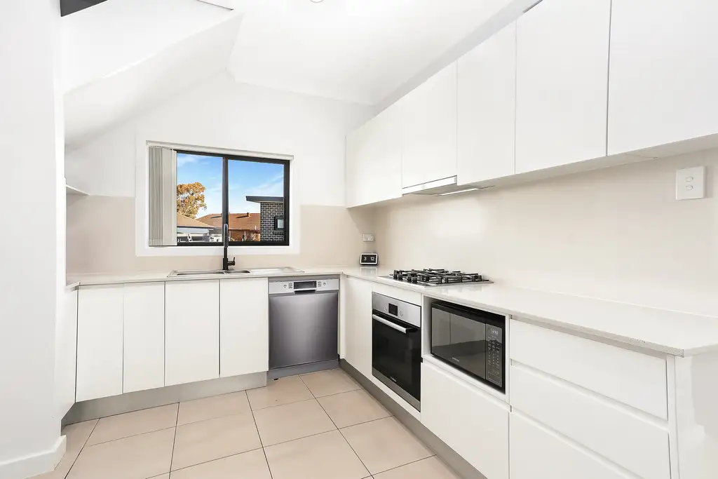 5/13-15 Brodie Street, Yagoona, Yagoona - Thumbnail 2