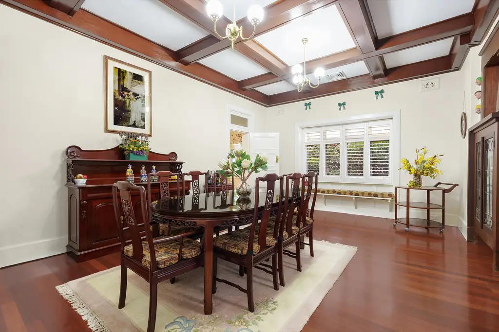 29 Weldon Street, Burwood, Burwood - Thumbnail 4