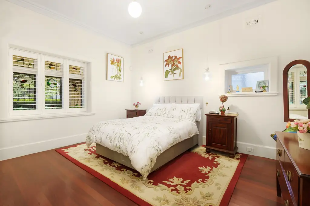 29 Weldon Street, Burwood, Burwood - Thumbnail 6