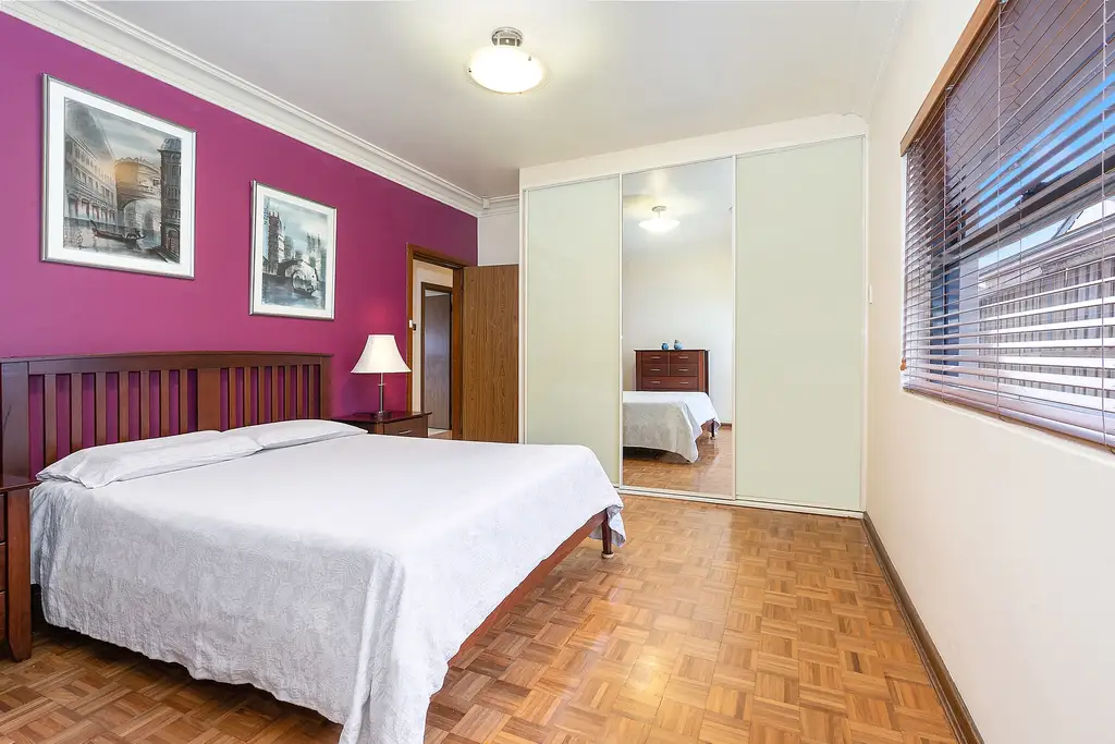 22 Baker Street, Enfield, Enfield - Thumbnail 4