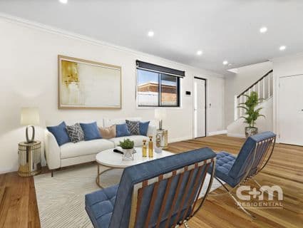 404, Oak Park - Thumbnail 2